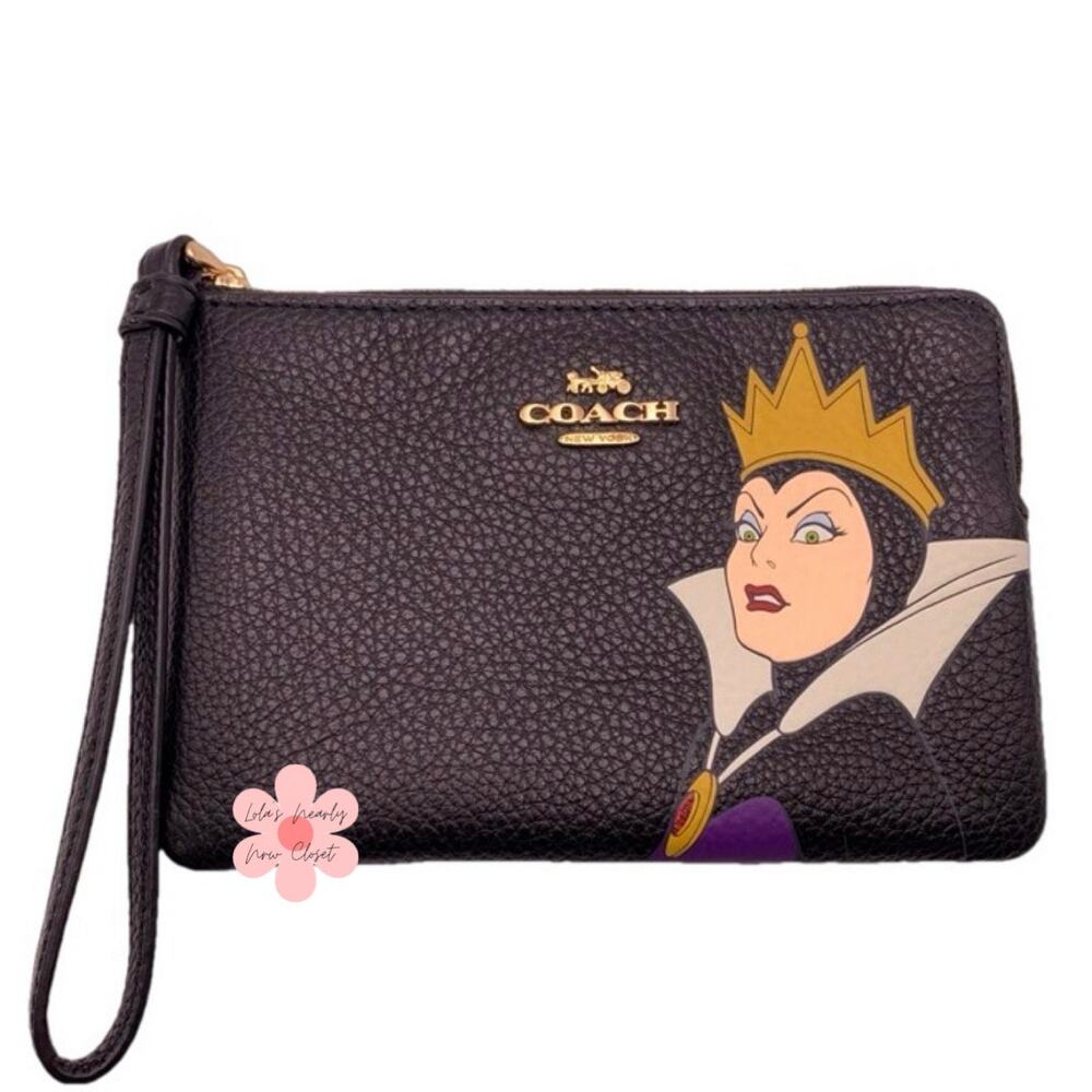 Disney X COACH Corner Zp Wristlet With Evil Queen Motif